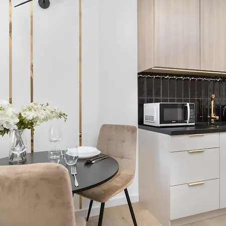 Urokliwe W Sercu Wroclawia By Renters Apartment Wroclaw